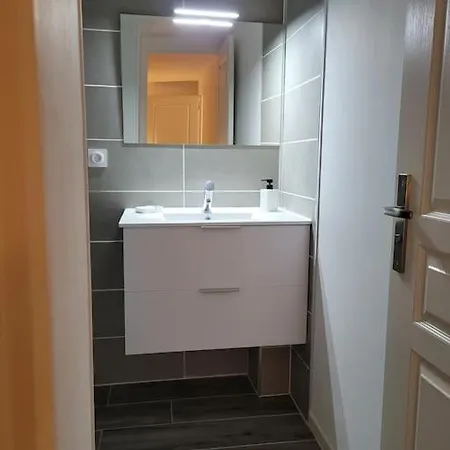 T2 à Côté De Puy Du Fou Apartamento Les Herbiers